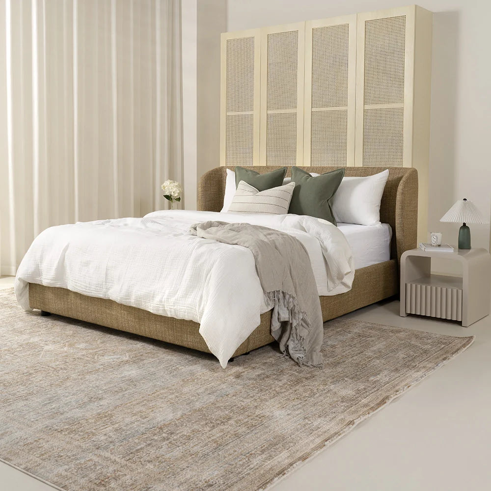 Livia - 22:20 - Ochre Brown
