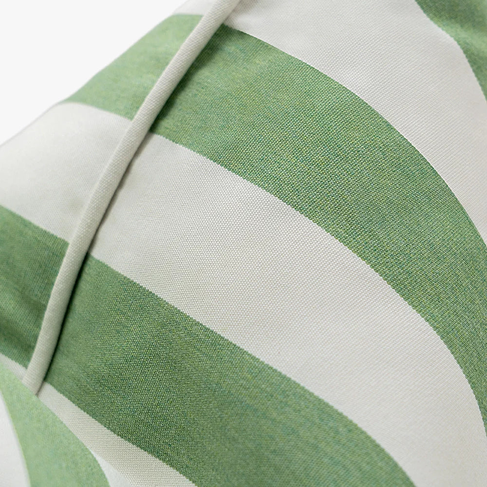 Aelia Pistachio