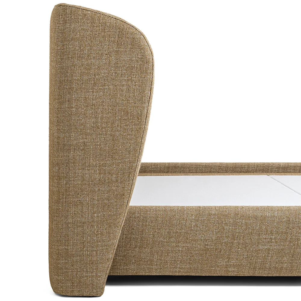 Livia - 22:20 - Ochre Brown